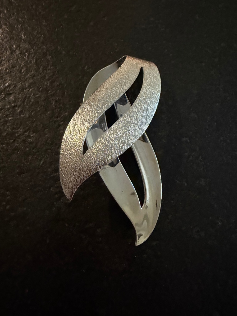 1960's Vintage Sarah Coventry Silver Toned Satin Flames Brooch